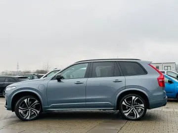 VOLVO XC 90 XC90 Plus Dark Recharge Plug-In Hybrid AWD