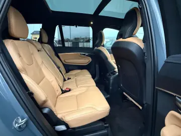 VOLVO XC 90 XC90 Plus Dark Recharge Plug-In Hybrid AWD