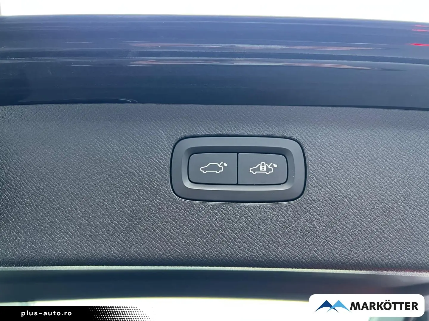 VOLVO XC90 Ultimate Bright Plug-In Hybrid AWD