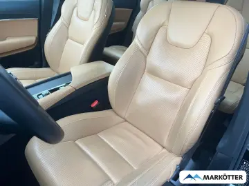 VOLVO XC90 Ultimate Bright Plug-In Hybrid AWD