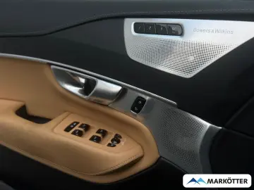 VOLVO XC90 Ultimate Bright Plug-In Hybrid AWD