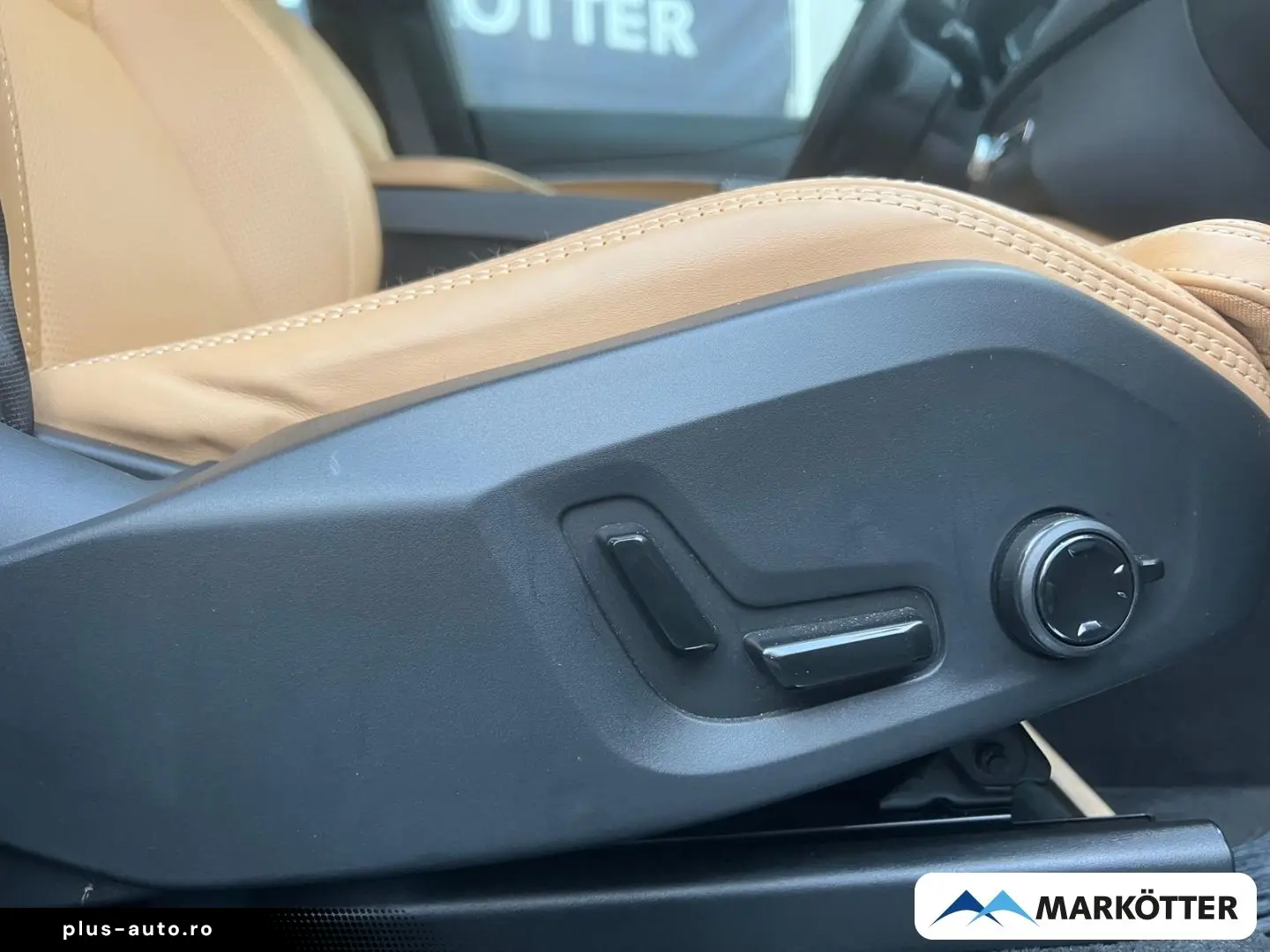 VOLVO XC90 Ultimate Bright Plug-In Hybrid AWD