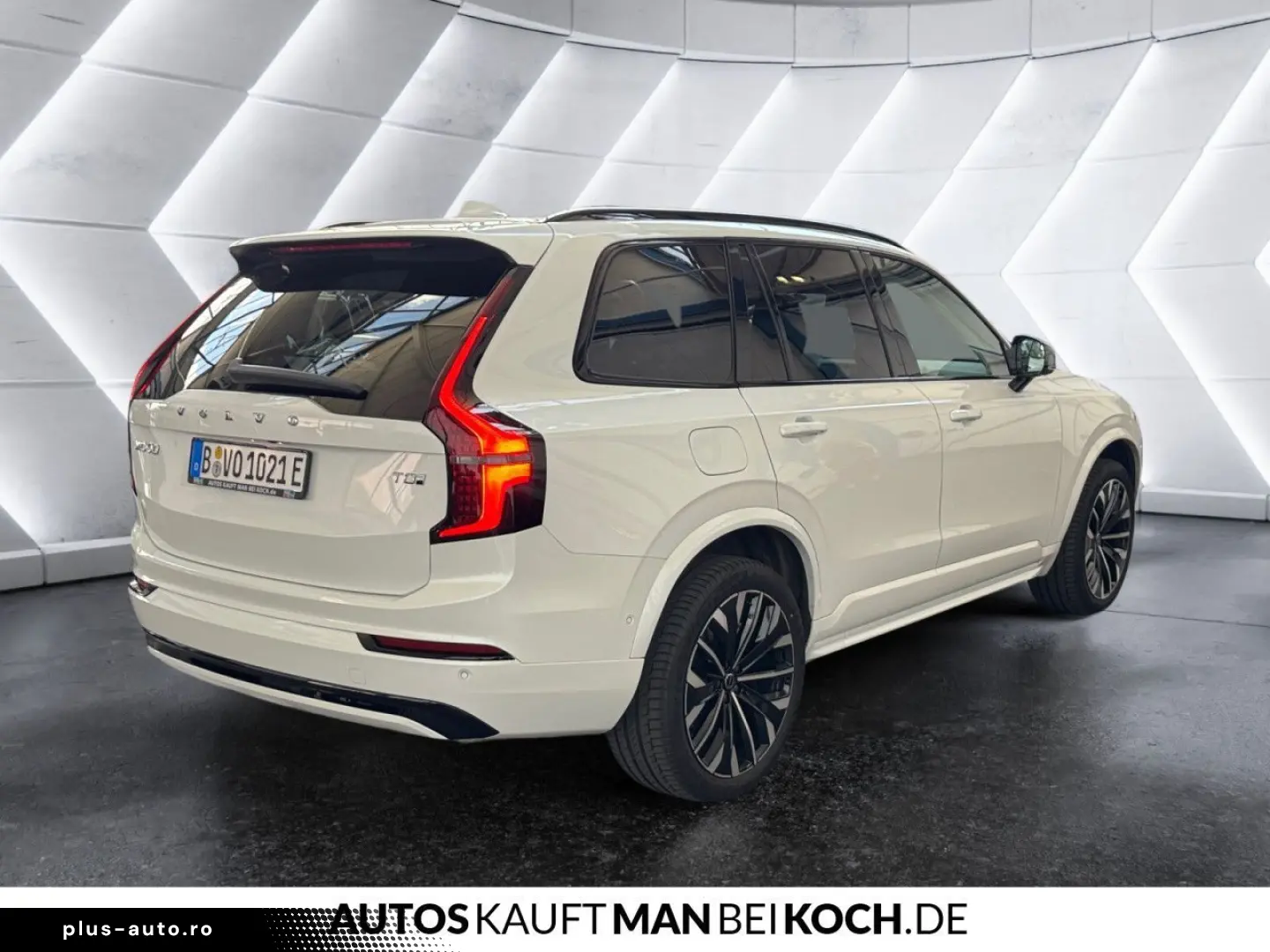 VOLVO XC90 T8 AWD Plug-in Hybrid