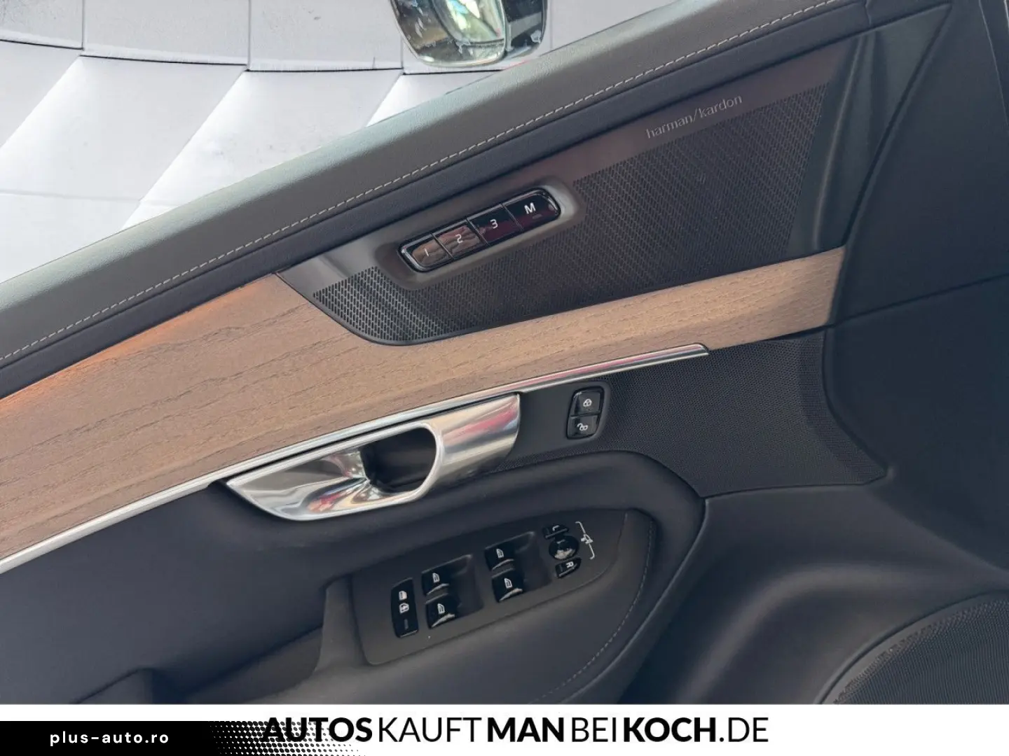 VOLVO XC90 T8 AWD Plug-in Hybrid