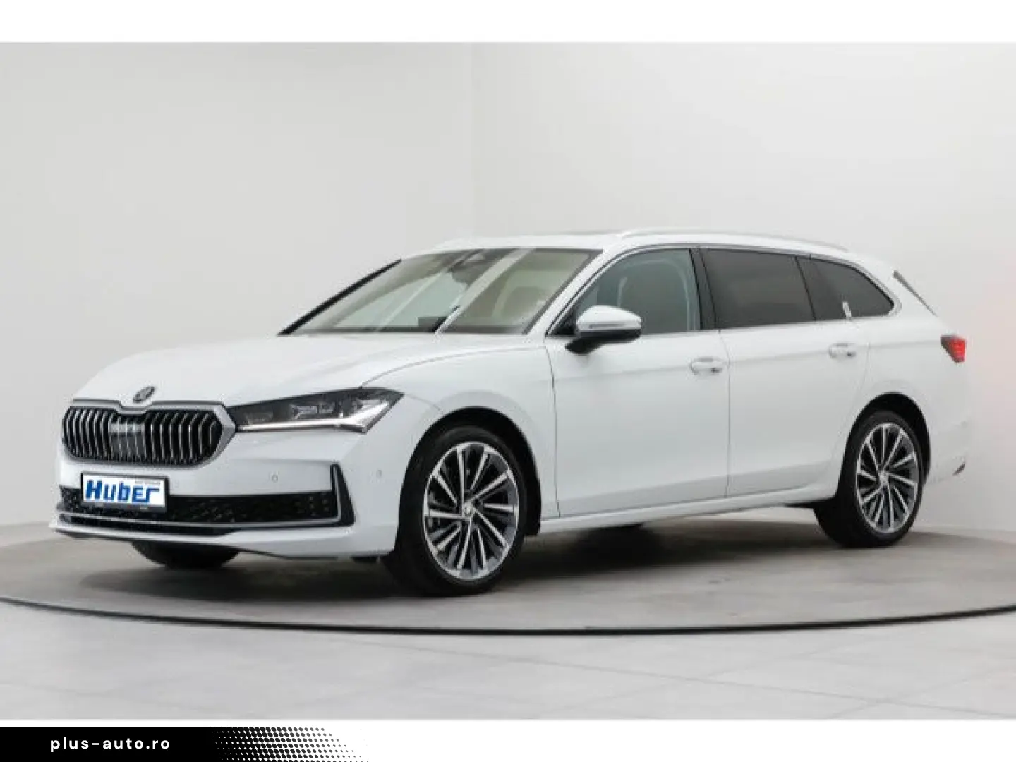 SKODA Superb Combi 2.0 TSI 4x4 DSG L&K AHK 360  Matrix