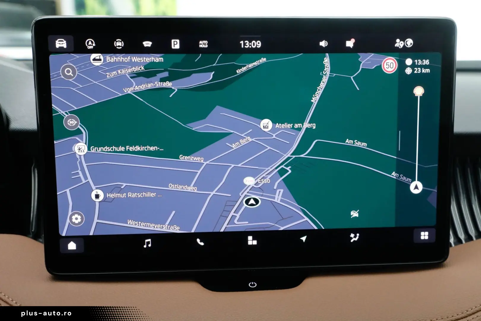 SKODA Superb Combi 2.0 TSI 4x4 DSG L&K AHK 360  Matrix