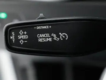 SKODA Superb Combi 2.0 TSI 4x4 DSG L&K AHK 360  Matrix