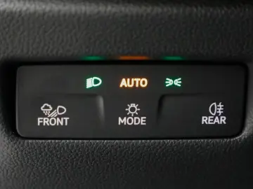 SKODA Superb Combi 2.0 TSI 4x4 DSG L&K AHK 360  Matrix