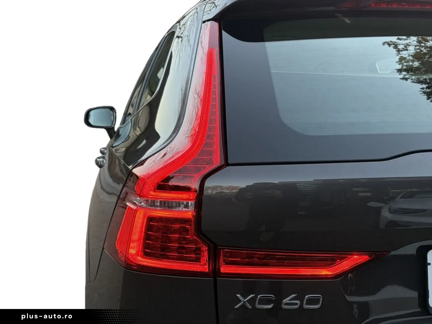 VOLVO XC60 B4 AWD Momentum