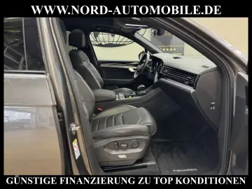 VW Touareg R-Line Black Style 4MOT 3.0 TDI Luft 21