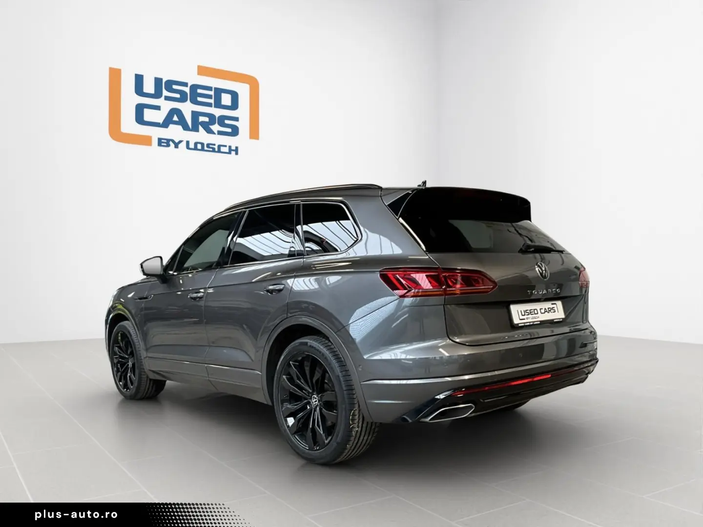 VW Touareg R-Line Black-Style AHK Luftf.