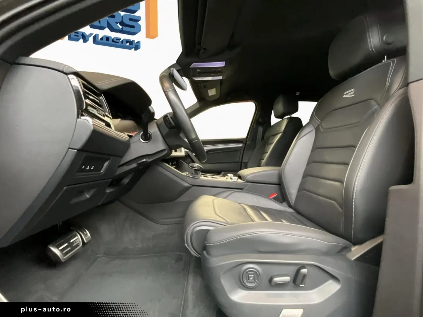 VW Touareg R-Line Black-Style AHK Luftf.