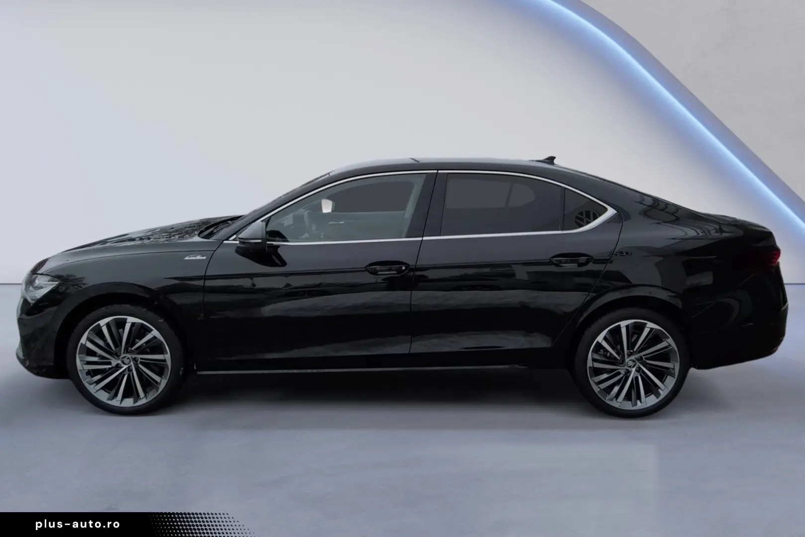 SKODA Superb 2.0 TSI 4x4 L&K HEAD-UP AHK KAMERA