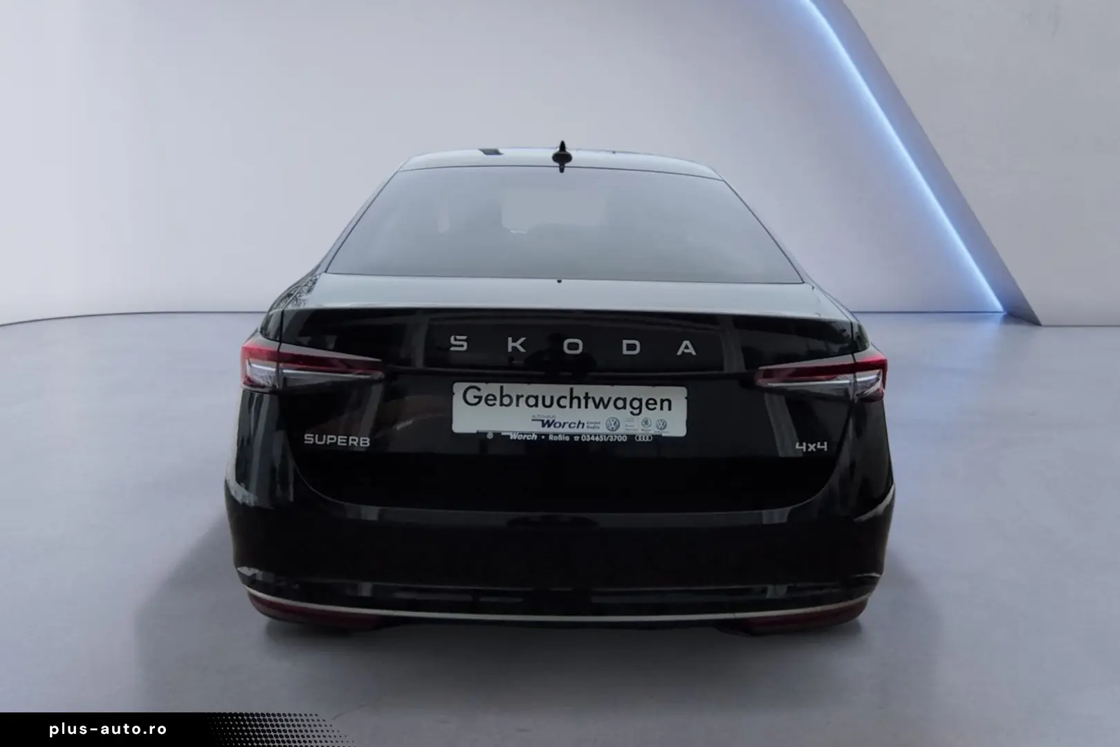 SKODA Superb 2.0 TSI 4x4 L&K HEAD-UP AHK KAMERA