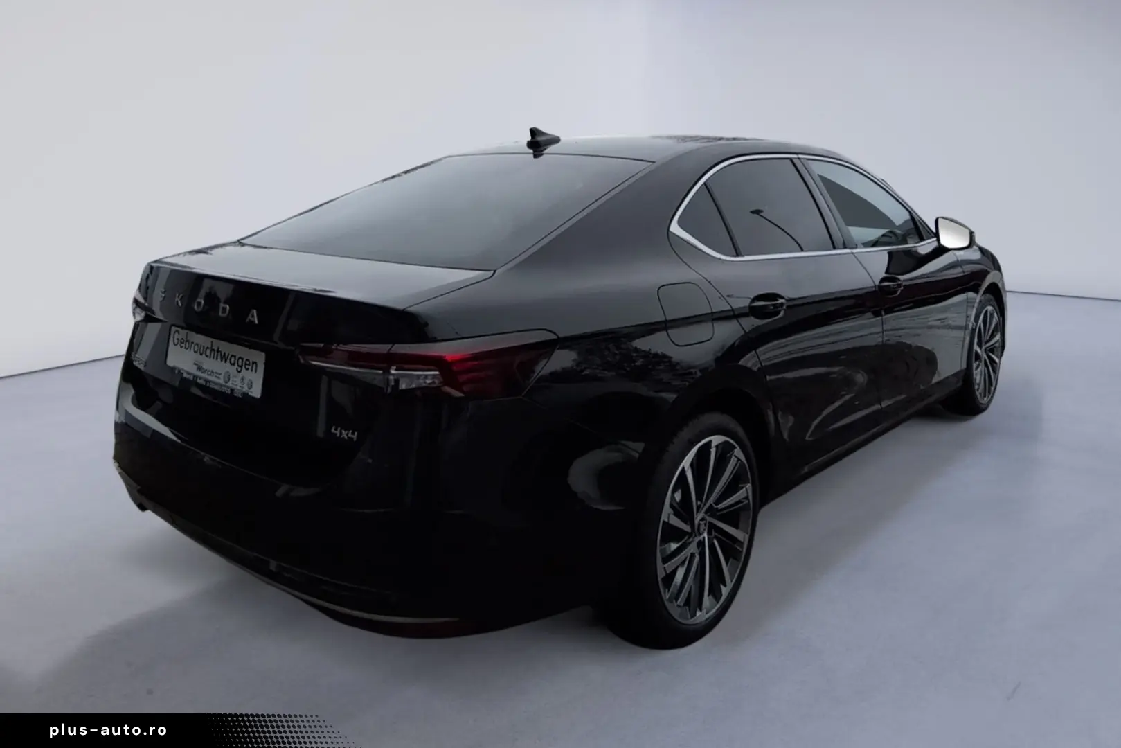 SKODA Superb 2.0 TSI 4x4 L&K HEAD-UP AHK KAMERA