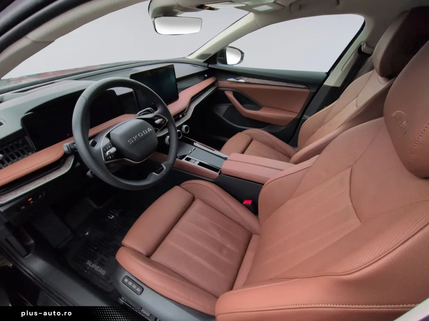 SKODA Superb 2.0 TSI 4x4 L&K HEAD-UP AHK KAMERA