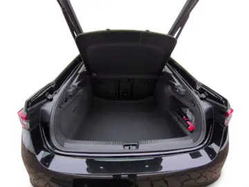 SKODA Superb 2.0 TSI 4x4 L&K HEAD-UP AHK KAMERA