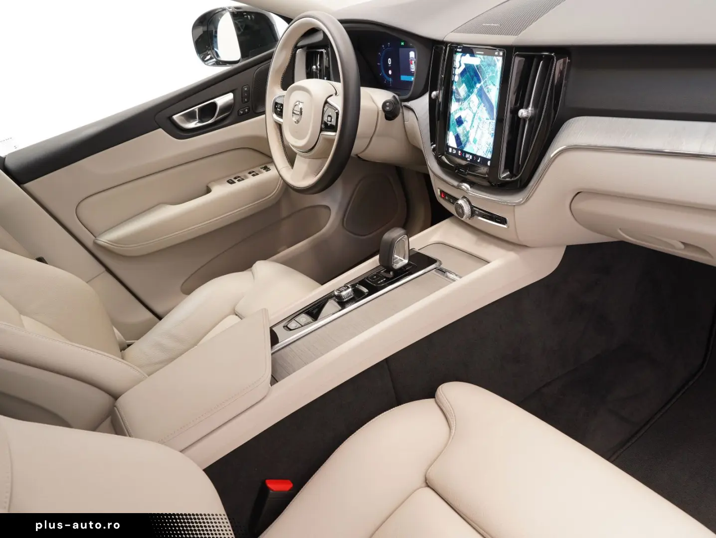 VOLVO XC60 B4 D AWD Plus Dark