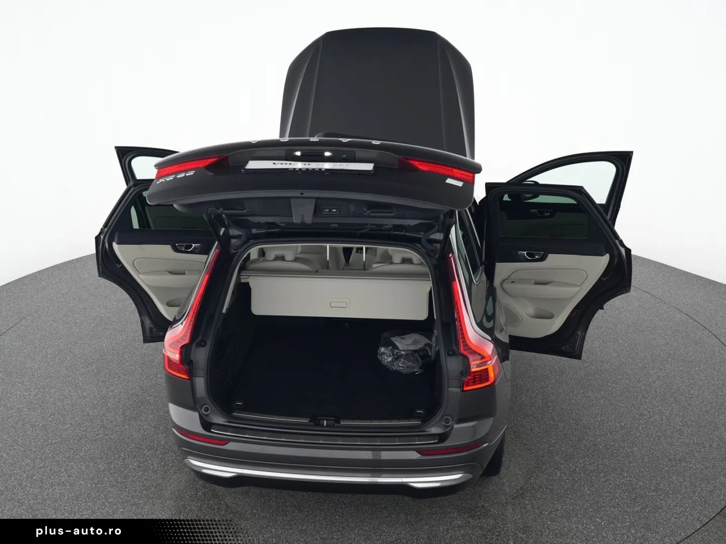 VOLVO XC60 T6 Recharge AWD Plus Bright