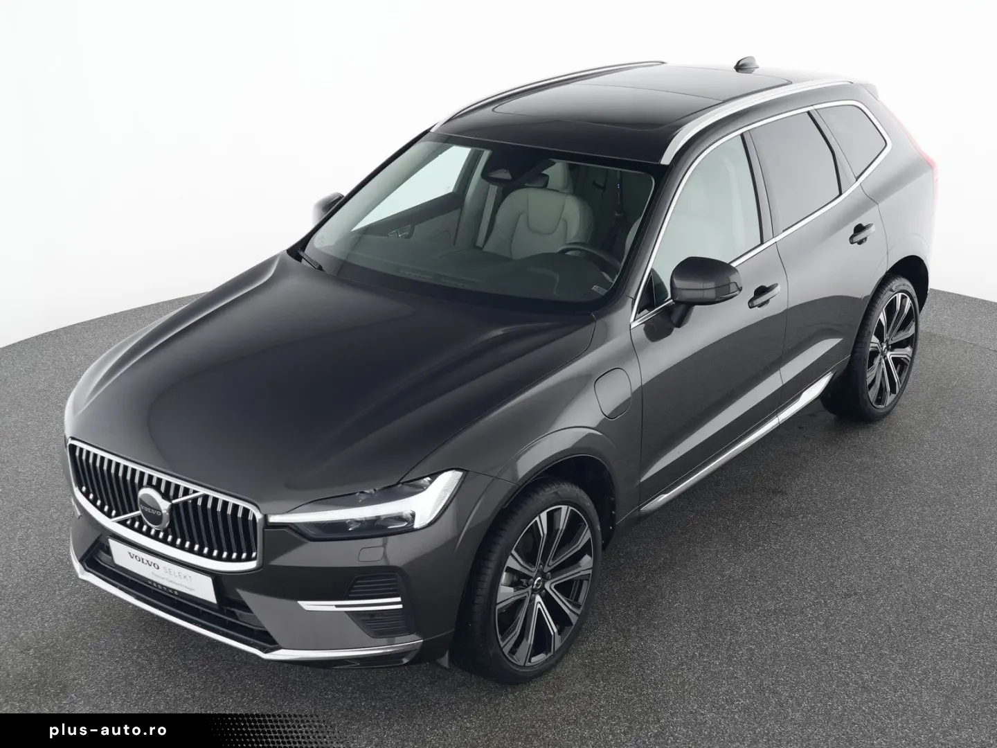 VOLVO XC60 T6 Recharge AWD Plus Bright