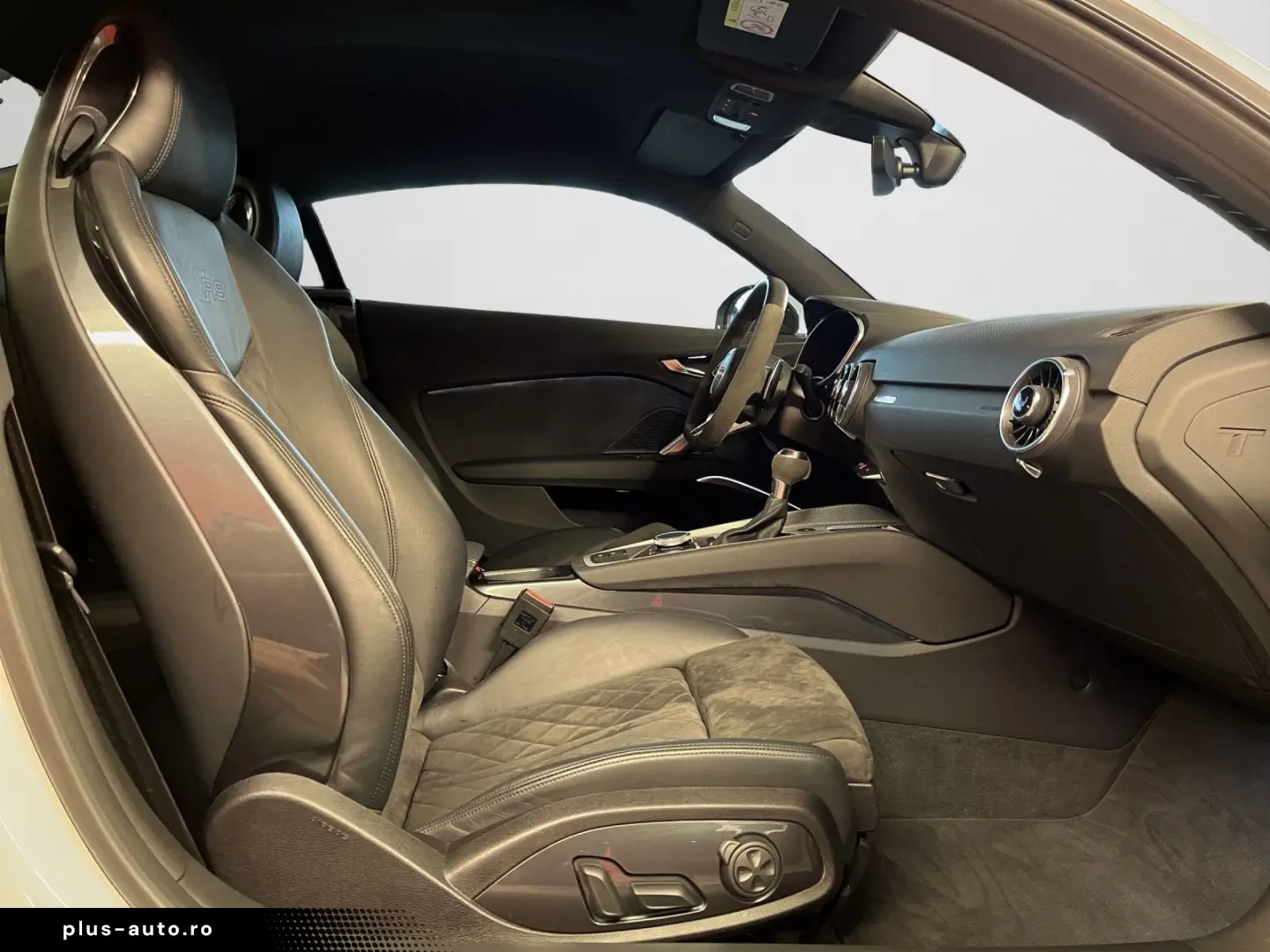 AUDI TT RS Coupé TT RS Coupé 294(400) kW(PS) S tronic