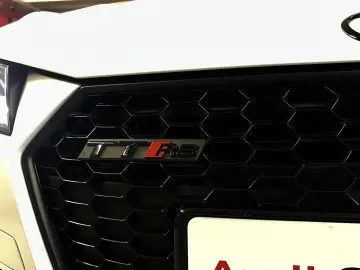 AUDI TT RS Coupé TT RS Coupé 294(400) kW(PS) S tronic