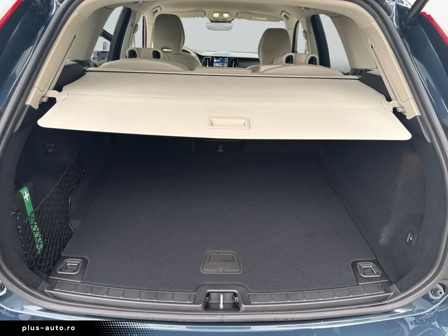 VOLVO XC60 B5 B AWD Core