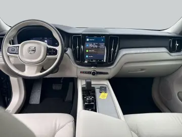 VOLVO XC60 B5 B AWD Core