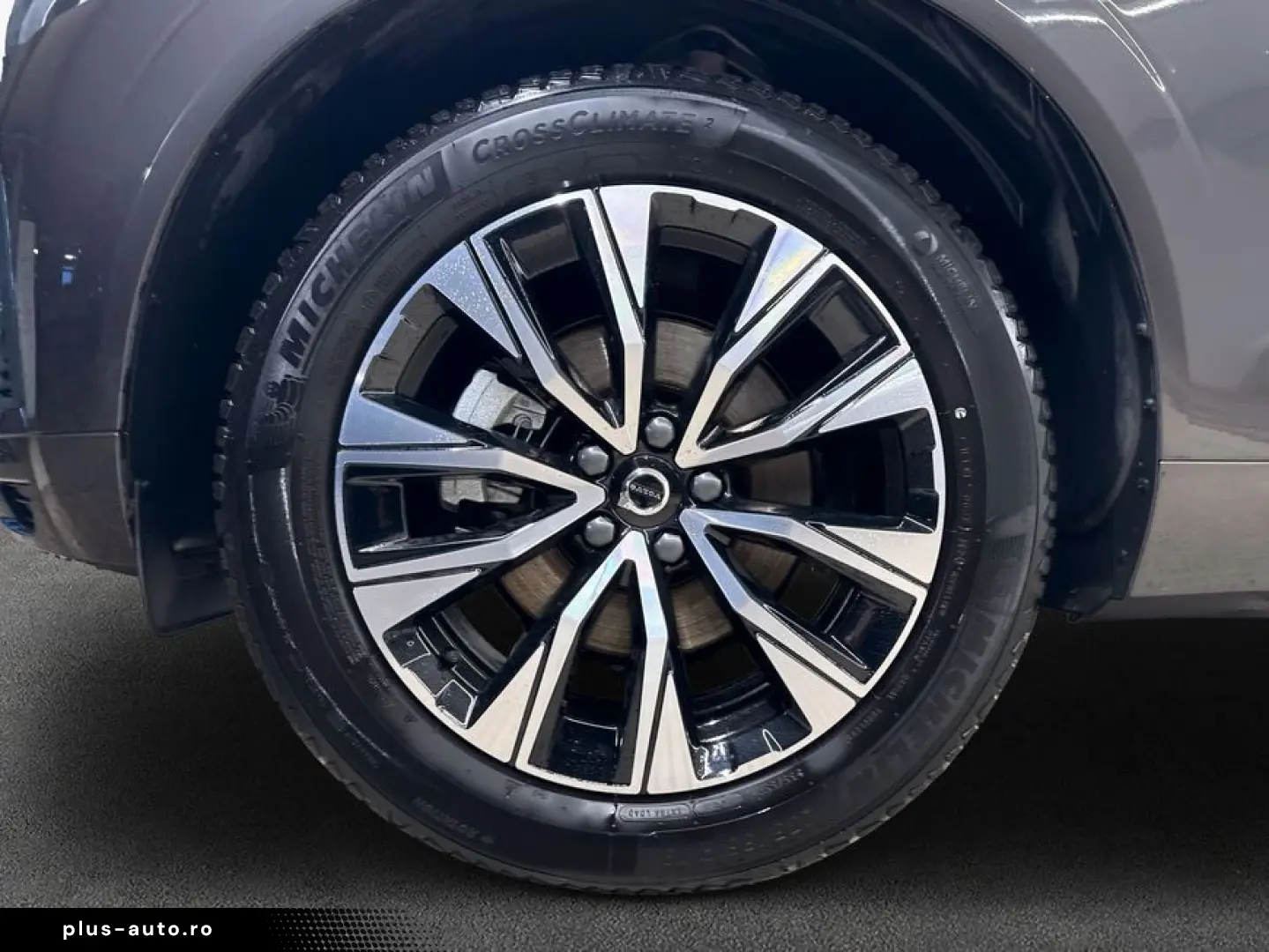 VOLVO XC60 B5 B AWD Core