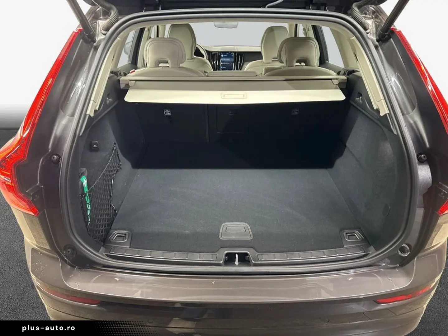 VOLVO XC60 B5 B AWD Core