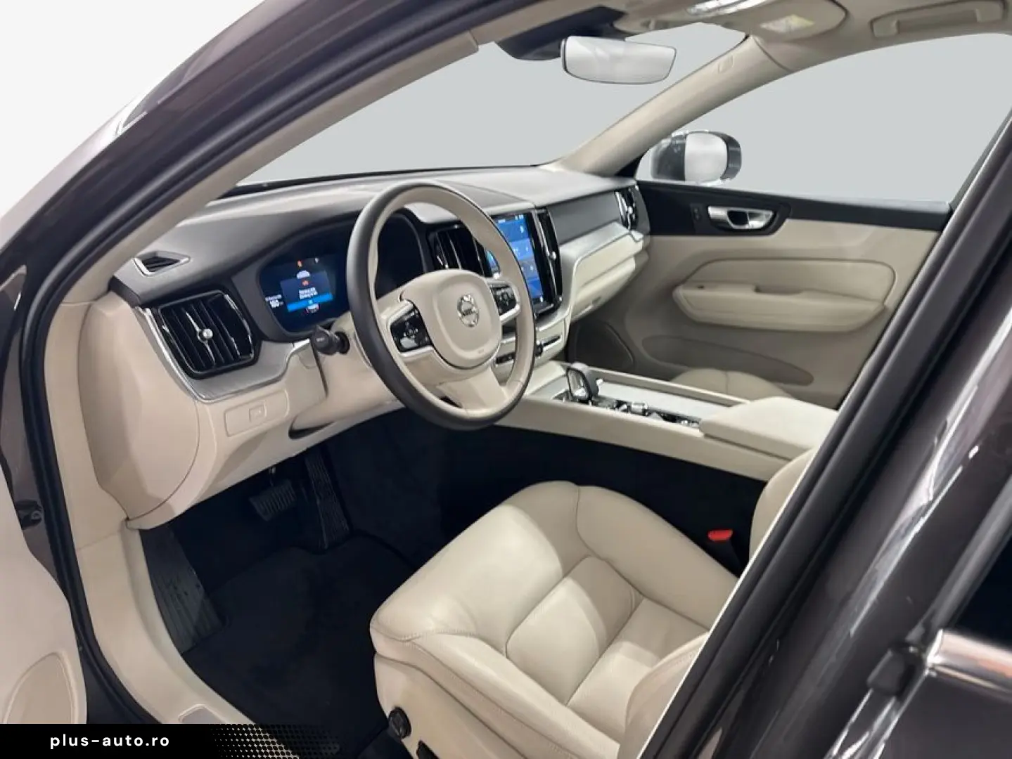 VOLVO XC60 B5 B AWD Core