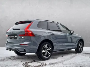 VOLVO XC60 T6 AWD Hybrid Plus Dark