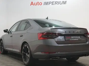 SKODA Superb Lim. 2.0 TSI Sportline 4x4 TEMP MATRIX VC