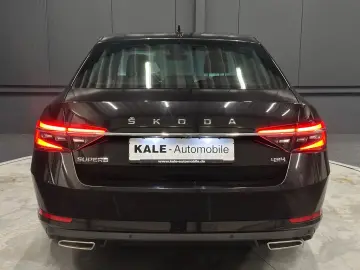 SKODA Superb Lim. L&K 4x4  280PS 19Zoll AHK SitzKlima