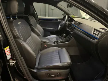 SKODA Superb Lim. L&K 4x4  280PS 19Zoll AHK SitzKlima