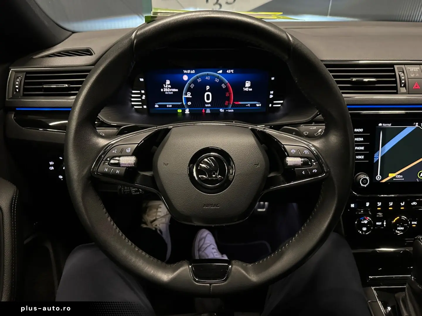 SKODA Superb Lim. L&K 4x4  280PS 19Zoll AHK SitzKlima