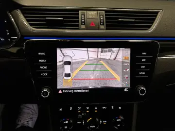 SKODA Superb Lim. L&K 4x4  280PS 19Zoll AHK SitzKlima