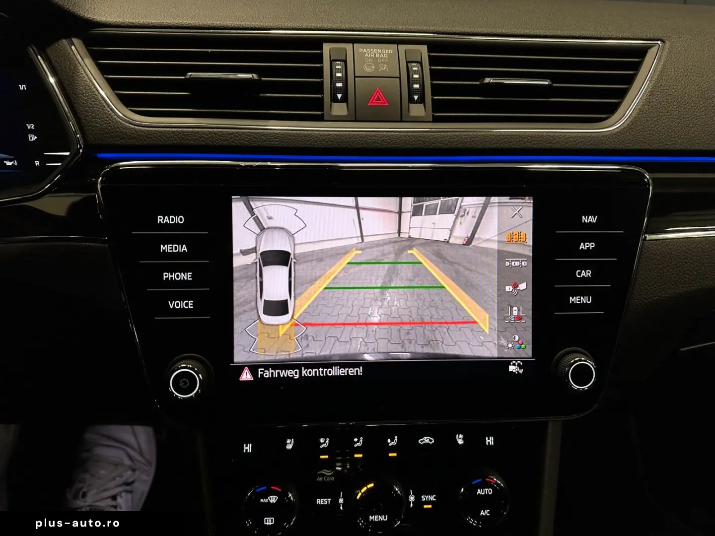 SKODA Superb Lim. L&K 4x4  280PS 19Zoll AHK SitzKlima