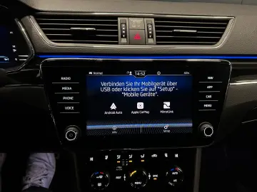 SKODA Superb Lim. L&K 4x4  280PS 19Zoll AHK SitzKlima