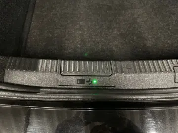 SKODA Superb Lim. L&K 4x4  280PS 19Zoll AHK SitzKlima