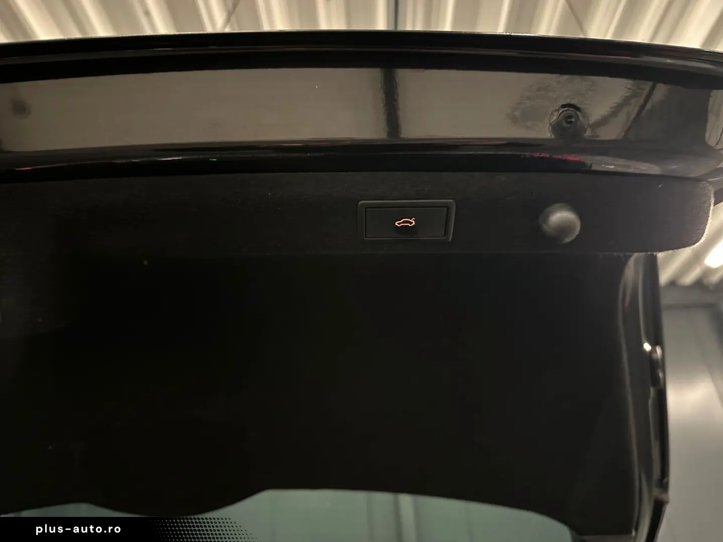 SKODA Superb Lim. L&K 4x4  280PS 19Zoll AHK SitzKlima