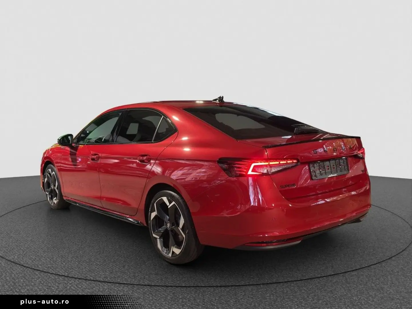 SKODA Superb Lim. 2.0 TDI  TDI 4x4 Sportline AHK   Pak