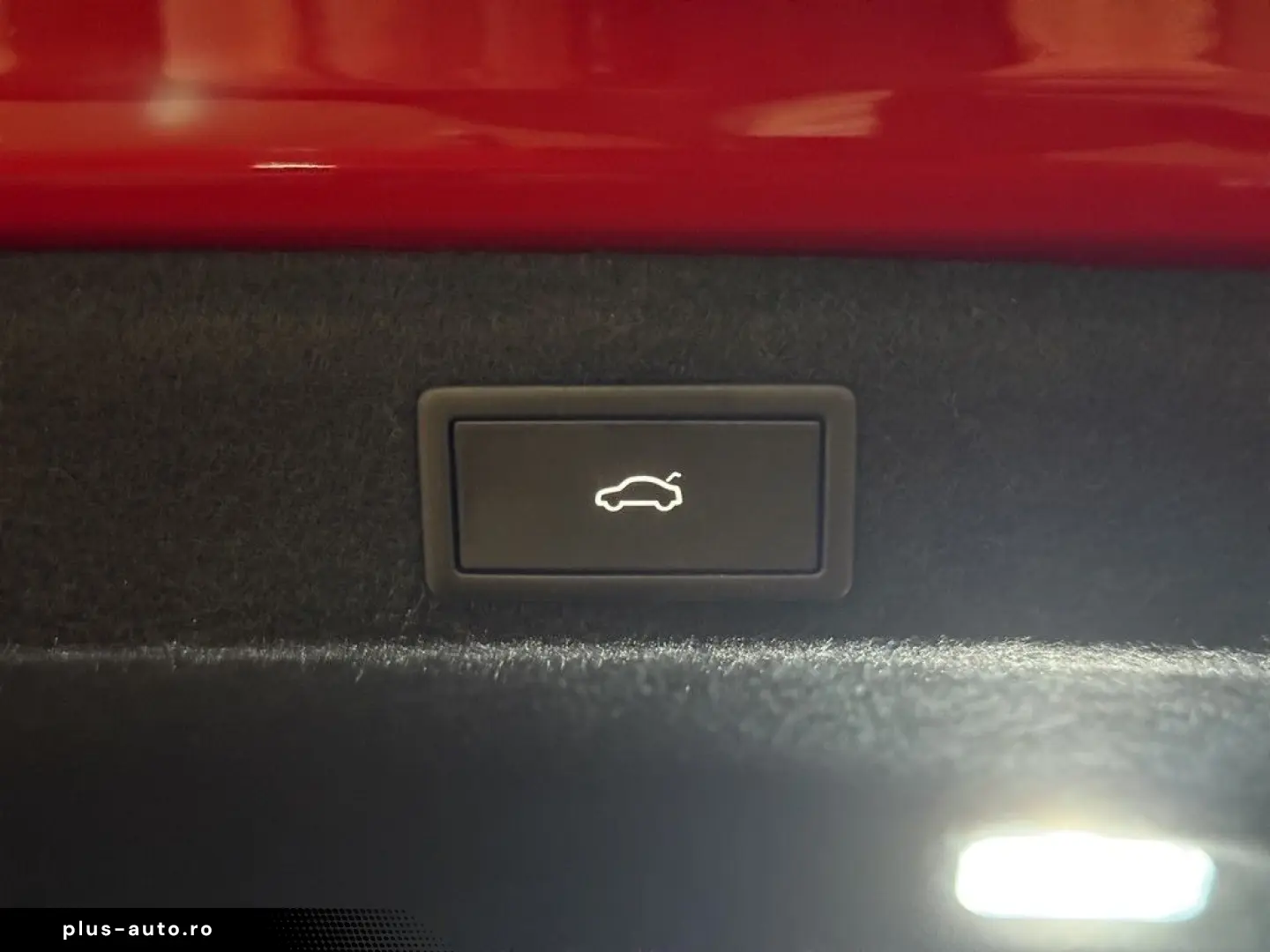 SKODA Superb Lim. 2.0 TDI  TDI 4x4 Sportline AHK   Pak