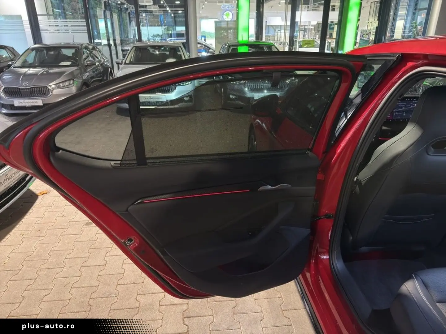 SKODA Superb Lim. 2.0 TDI  TDI 4x4 Sportline AHK   Pak