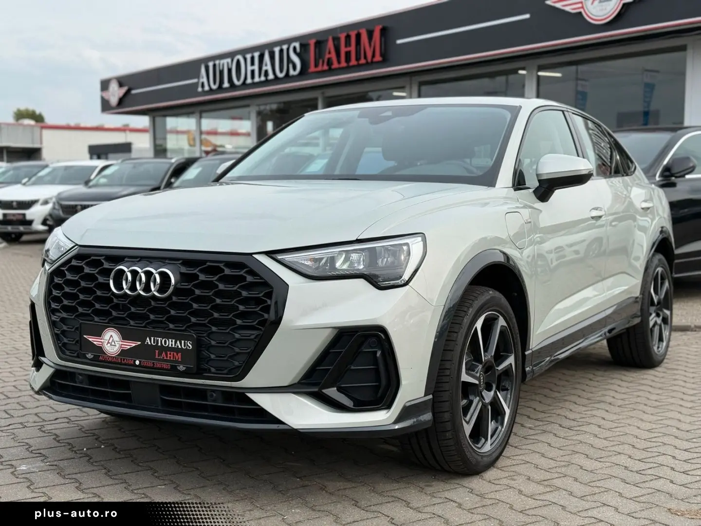 AUDI Q3 Sportback 45TFSIe S-TRONIC S-LINE AMBIENTE