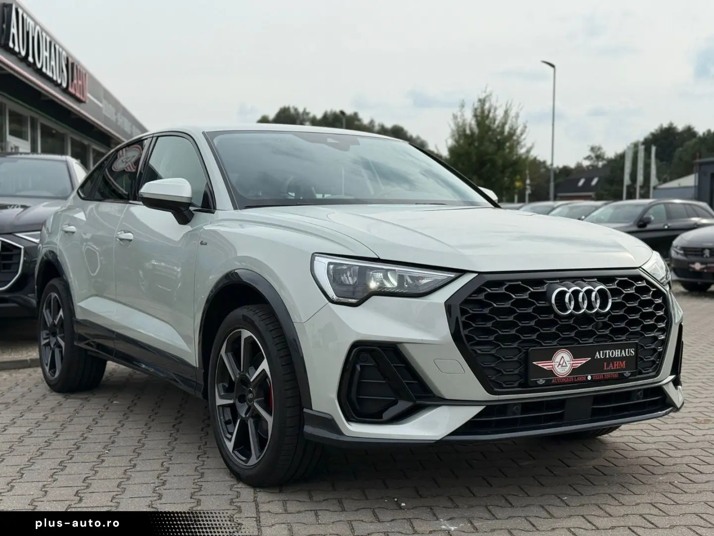 AUDI Q3 Sportback 45TFSIe S-TRONIC S-LINE AMBIENTE