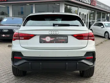 AUDI Q3 Sportback 45TFSIe S-TRONIC S-LINE AMBIENTE