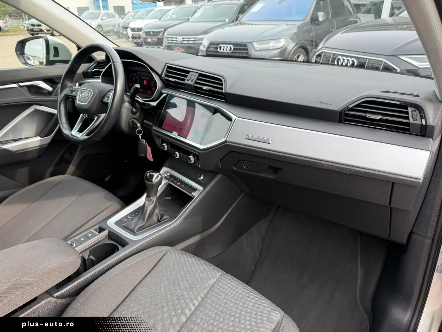 AUDI Q3 Sportback 45TFSIe S-TRONIC S-LINE AMBIENTE