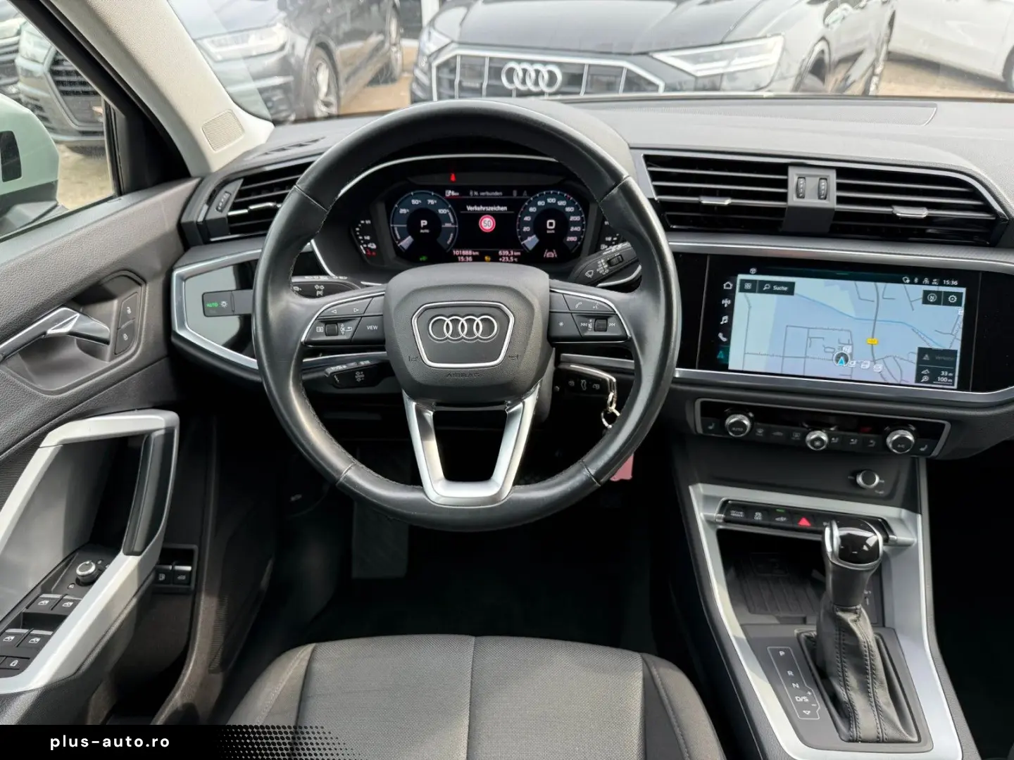 AUDI Q3 Sportback 45TFSIe S-TRONIC S-LINE AMBIENTE