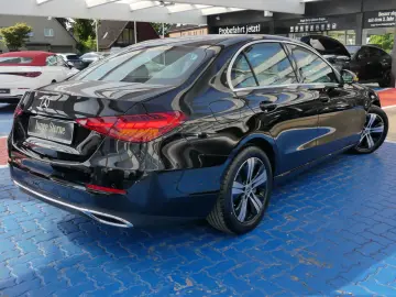 MERCEDES-BENZ C 180 Avantgarde